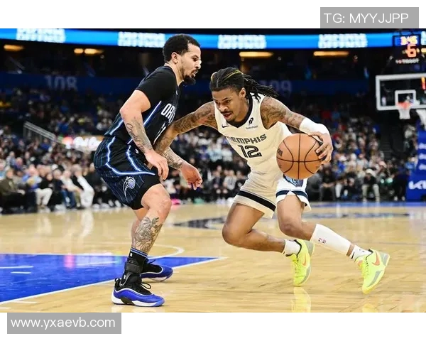 灰熊与猛龙激战正酣卡特因旧日情怀泪洒赛场 灰熊与猛龙激战正酣卡特因旧日情怀泪洒赛场